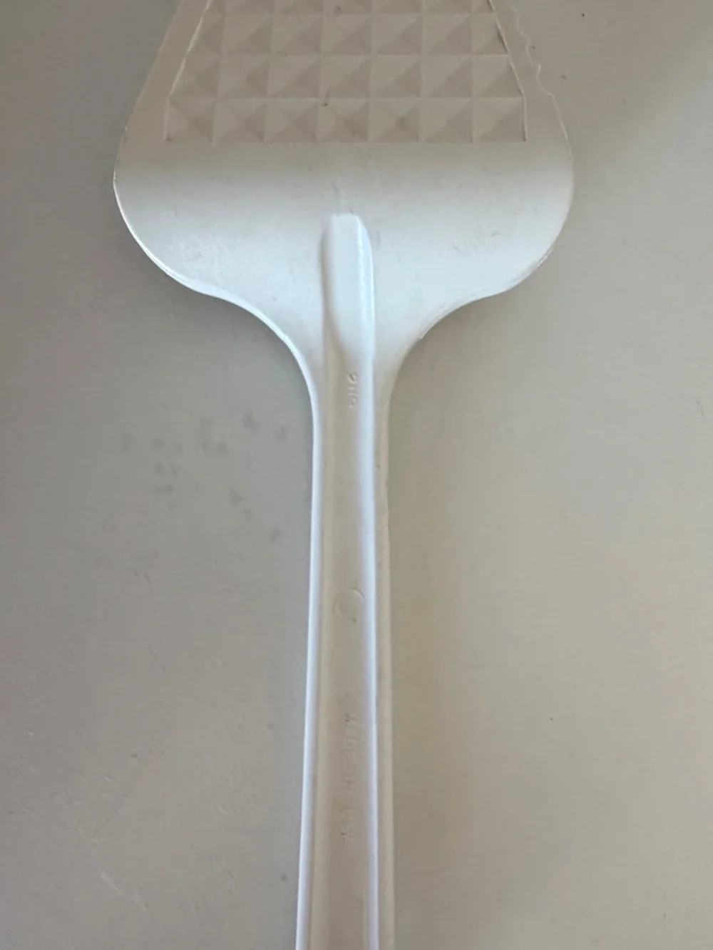 VTG Pyrex Accessories White Plastic Pie Server Cake Slicer Spatula #3370